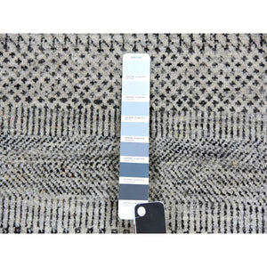 8'x8' Silver Gray, Modern Grass Design, Tone On Tone, Undyed 100% Wool, Hand Knotted, Square Oriental Rug FWR477354