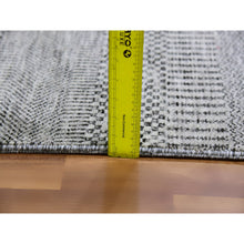 Load image into Gallery viewer, 8&#39;x8&#39; Silver Gray, Modern Grass Design, Tone On Tone, Undyed 100% Wool, Hand Knotted, Square Oriental Rug FWR477354