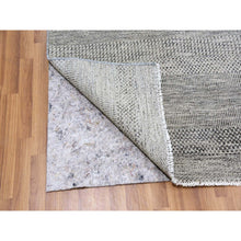 Load image into Gallery viewer, 10&#39;x10&#39; Cloud Gray, Tone on Tone, Hand Knotted, Pure Undyed Wool, Round Grass Design Oriental Rug FWR477366