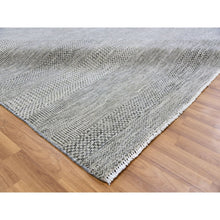 Load image into Gallery viewer, 10&#39;x10&#39; Cloud Gray, Tone on Tone, Hand Knotted, Pure Undyed Wool, Round Grass Design Oriental Rug FWR477366