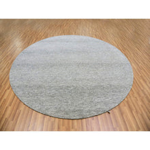 Load image into Gallery viewer, 10&#39;x10&#39; Sea Gray, Tone On Tone, Hand Knotted, Round Pure Undyed Wool Grass Design Oriental Rug FWR477378