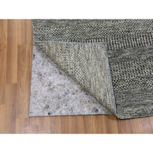 Load image into Gallery viewer, 6&#39;x6&#39;1&quot; Steel Gray, Undyed Pure Wool, Modern Grass Design, Hand Knotted, Tone On Tone, Square Oriental Rug FWR477564