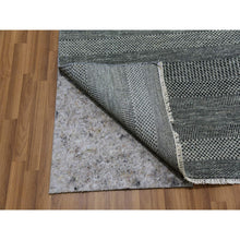 Load image into Gallery viewer, 9&#39;x12&#39; Dim Gray, Tone On Tone, Hand Knotted, Modern Grass Design, Natural Undyed Wool, Oriental Rug FWR477666