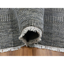 Load image into Gallery viewer, 8&#39;1&quot;x10&#39;3&quot; Davy&#39;s Gray, Dyed Densely Woven Tone On Tone, Soft To The Touch Wool And Silk, Hand Knotted Modern Grass Design, Oriental Rug FWR477684