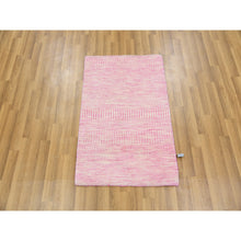 Load image into Gallery viewer, 2&#39;1&quot;x3&#39;1&quot; Floral White, Hand Knotted, Tone On Tone, Modern Grass Design, 100% Dyed Wool, Mat Oriental Rug FWR477798
