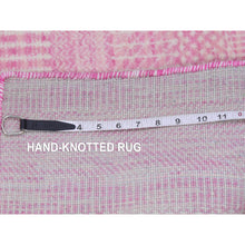 Load image into Gallery viewer, 2&#39;1&quot;x3&#39;1&quot; Floral White, Hand Knotted, Tone On Tone, Modern Grass Design, 100% Dyed Wool, Mat Oriental Rug FWR477798