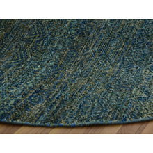 Load image into Gallery viewer, 8&#39;x8&#39; Sacramento Green, Kohinoor Herat, 100% Wool, Diamond Shape Repetitive Design, Borderless Hand Knotted, Tone On Tone, Round Oriental Rug FWR478044