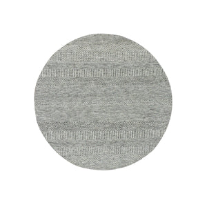 5'x5' Timberwolf Gray, Modern Grass Design, Pure Undyed Wool, Tone on Tone, Hand Knotted, Round Oriental Rug FWR478176