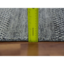 Load image into Gallery viewer, 6&#39;x6&#39; Flannel Gray, Undyed 100% Wool, Modern Grass Design, Hand Knotted, Square Oriental Rug FWR478554