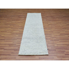 Load image into Gallery viewer, 2&#39;6&quot;x8&#39;1&quot; Mindful Gray, 100% Undyed Wool Hand Knotted, Tone On Tone, Modern Grass Design, Oriental Runner Rug FWR478920