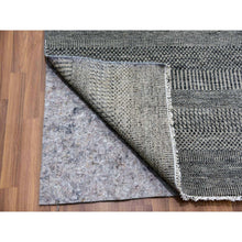 Load image into Gallery viewer, 12&#39;1&quot;x15&#39;1&quot; Peppercorn Gray, Borderless, Undyed All Wool And Hand Knotted Grass Design, Tone On Tone, Modern Oversized Oriental Rug FWR479208