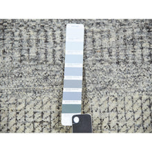 Load image into Gallery viewer, 3&#39;x5&#39;2&quot; Amherst Gray, Hand Knotted, Modern Grass Design, Tone On Tone, Pure Undyed Wool, Oriental Rug FWR479346
