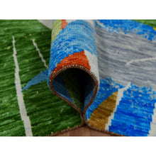 Load image into Gallery viewer, 9&#39;x12&#39;3&quot; Daisy White, Colorful Modern And Botanical Design, Hand Knotted, 100% Wool, Oriental Rug FWR479616