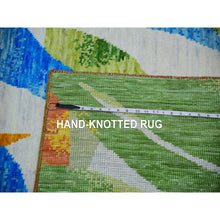 Load image into Gallery viewer, 9&#39;x12&#39;3&quot; Daisy White, Colorful Modern And Botanical Design, Hand Knotted, 100% Wool, Oriental Rug FWR479616