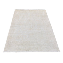 Load image into Gallery viewer, fine wool rugs