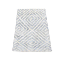 Load image into Gallery viewer, Fine Wool Rugs