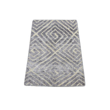 Load image into Gallery viewer, Fine Wool Rugs