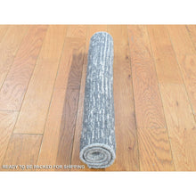 Load image into Gallery viewer, 2&#39;x2&#39; Light Gray, Jacquard, Hand Loomed, Modern Design, Wool With Textured Pile, Sample Fragment, Oriental Rug FWR482454