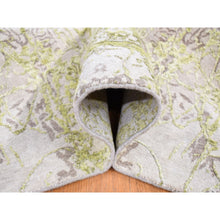 Load image into Gallery viewer, 9&#39;x11&#39;9&quot; Light Gray, Hand Knotted Wool And Silk, Transitional/modern Design Tone On Tone, Oriental Rug FWR482724