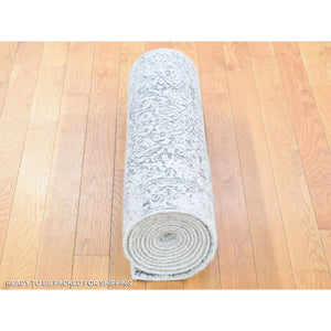 2'5"x12' Light Gray, Transitional Jacquard Loomed, Wool And Plant Based Silk, Runner Oriental Rug FWR482748