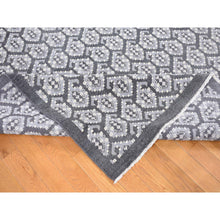 Load image into Gallery viewer, 9&#39;x12&#39; Silver Gray, Paisley Design Turkish Knot, Pure Wool Hand Knotted, Oriental Rug FWR483150