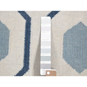 2'7"x6' Ivory, Soft Wool Hand Woven, Kilim Geometric Design Flat Weave, Reversible Runner Oriental Rug FWR483252