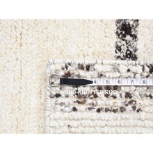 Load image into Gallery viewer, 3&#39;x3&#39; Earth Tone Colors, Modern Thick Chunky Texture, Plush Pile, Organic Undyed Natural Wool Hand Knotted, Square Oriental Rug FWR484512