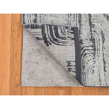 Load image into Gallery viewer, 5&#39;x7&#39;1&quot; Mirage Grey, The Cane, Pure Silk With Textured Wool, Hand-knotted Oriental Rug FWR484608