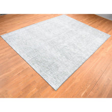 Load image into Gallery viewer, 9&#39;1&quot;x12&#39;1&quot; Chetwode Green, Modern Criss Cross Intricate Design, Wool And Art Silk, Tone On Tone, Hand Loomed, Oriental Rug FWR484872
