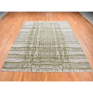 9'2"x11'8" Gray Fine Jacquard Hand Loomed, Modern Broken Criss Cross Line Design with Greens, Wool And Silk, Hand Knotted, Oriental Rug FWR484908