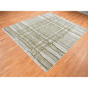 9'2"x11'8" Gray Fine Jacquard Hand Loomed, Modern Broken Criss Cross Line Design with Greens, Wool And Silk, Hand Knotted, Oriental Rug FWR484908