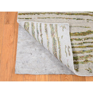 9'2"x11'8" Gray Fine Jacquard Hand Loomed, Modern Broken Criss Cross Line Design with Greens, Wool And Silk, Hand Knotted, Oriental Rug FWR484908