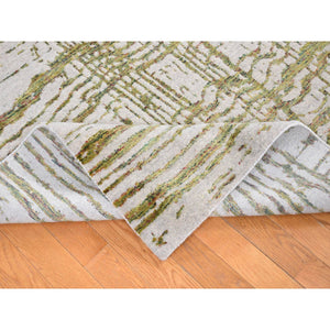 9'2"x11'8" Gray Fine Jacquard Hand Loomed, Modern Broken Criss Cross Line Design with Greens, Wool And Silk, Hand Knotted, Oriental Rug FWR484908