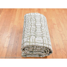 Load image into Gallery viewer, 9&#39;2&quot;x11&#39;8&quot; Gray Fine Jacquard Hand Loomed, Modern Broken Criss Cross Line Design with Greens, Wool And Silk, Hand Knotted, Oriental Rug FWR484908