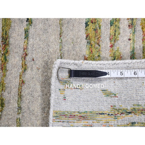 9'2"x11'8" Gray Fine Jacquard Hand Loomed, Modern Broken Criss Cross Line Design with Greens, Wool And Silk, Hand Knotted, Oriental Rug FWR484908