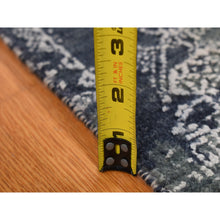 Load image into Gallery viewer, 7&#39;10&quot;x10&#39; Ash Gray, Jewellery Design, Tone On Tone, Soft And Luxurious, Half Wool And Half Silk, Hand Knotted, Oriental Rug FWR485028