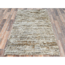 Load image into Gallery viewer, 2&#39;10&quot;x5&#39;5&quot; Beige, Shaggy Moroccan Exotic Texture, Undyed Natural Wool Hand Knotted, Oriental Rug FWR492144