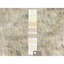 Load image into Gallery viewer, 13&#39;6&quot;x13&#39;6&quot; Beige, Shag Flokati Greek Style, Undyed Natural Wool Hand Knotted, Round Oriental Rug FWR495378