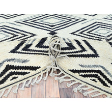 Load image into Gallery viewer, 8&#39;x10&#39;10&quot; Pearl Ivory, Ben Ourain Moroccan Berber Influence Design, Natural Dyes, Soft Wool, Hand Knotted Oriental Rug FWR497820