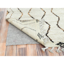 Load image into Gallery viewer, 8&#39;2&quot;x10&#39;5&quot; Ivory, Moroccan Berber Influence With Zigzag Design, Natural Dyes, Pure Wool, Hand Knotted, Oriental Rug FWR497886