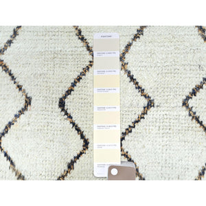 8'2"x10'5" Ivory, Moroccan Berber Influence With Zigzag Design, Natural Dyes, Pure Wool, Hand Knotted, Oriental Rug FWR497886