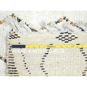8'2"x10'5" Ivory, Moroccan Berber Influence With Zigzag Design, Natural Dyes, Pure Wool, Hand Knotted, Oriental Rug FWR497886