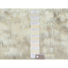 Load image into Gallery viewer, 10&#39;x10&#39; Bone Ivory, Ben Ourain Moroccan Berber Shilhah Design Natural Dyes, Organic Wool Hand Knotted, Round Oriental Rug FWR497910