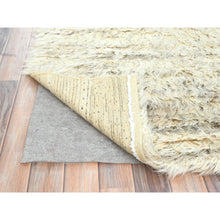 Load image into Gallery viewer, 8&#39;1&quot;x10&#39;1&quot;Pearl Ivory, Ben Ourain Moroccan Berber Shilhah Design, Natural Dyes, Soft Wool, Hand Knotted Oriental Rug FWR497928
