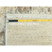 Load image into Gallery viewer, 2&#39;6&quot;x8&#39; Linen Ivory, Ben Ourain Moroccan Berber Shilhah Design, Natural Dyes, Natural Wool, Hand Knotted, Runner Oriental Rug FWR497940