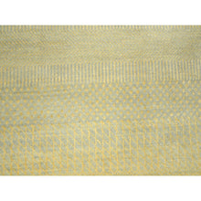 Load image into Gallery viewer, 7&#39;10&quot;x7&#39;10&quot; Golden Yellow, Modern Grass Design, Hand Knotted, Wool And Silk, Lush And Plush, Tone On Tone, Denser Weave, Round, Oriental Rug FWR499272