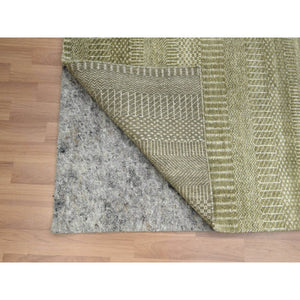 4'9"x6'9" Khaki Brown, Modern Grass Design, Hand Knotted, Wool and Silk, Denser Weave, Lush and Plush, Oriental Rug FWR499296