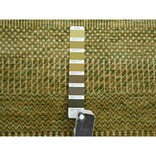 Load image into Gallery viewer, 4&#39;x6&#39;1&quot; Amber Green, Wool And Silk, Modern Grass Design, Hand Knotted, Soft Pile, Denser Weave, Tone On Tone, Oriental Rug FWR499302