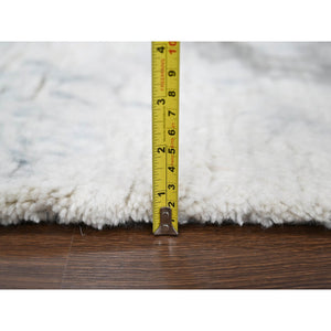 8'x9'10" Ivory With Light Gray, Thick & Plush, Moroccan Weave, Contemporary Design, Soft & Handspun Wool Hand Knotted Oriental Rug FWR504546
