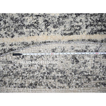 Load image into Gallery viewer, 8&#39;x8&#39; Salt And Pepper, Modern Striae Design Thick And Plush, Organic Undyed Wool Hand Knotted, Round Oriental Rug FWR505284